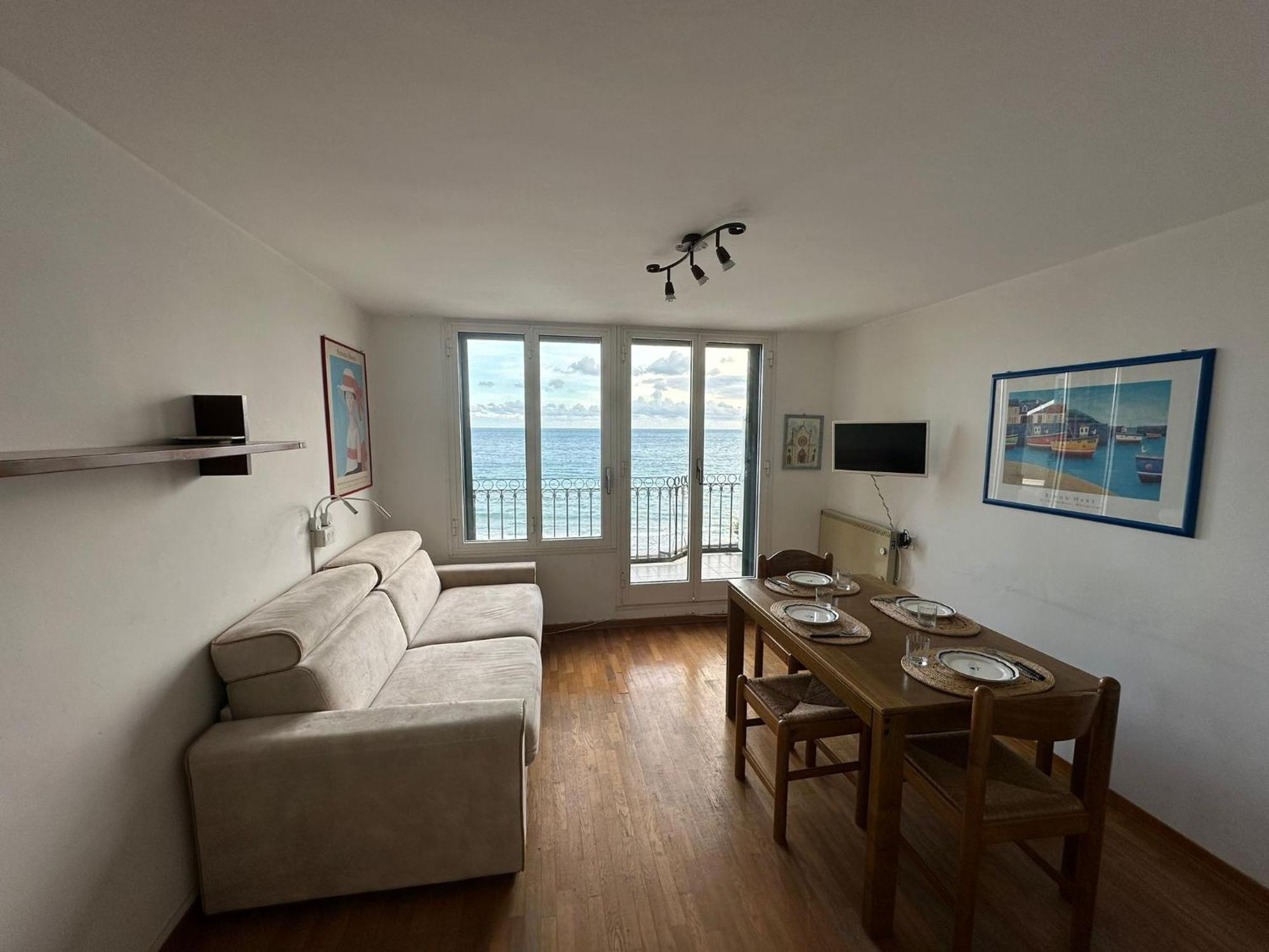 Bellavista Appartamento Sul Mare アラッシオ エクステリア 写真